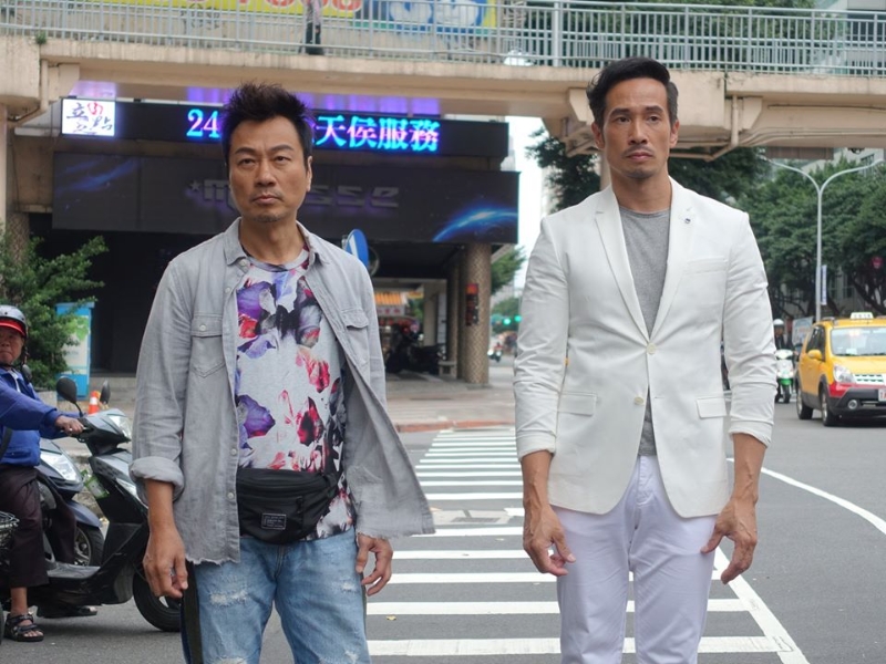 两大视帝黎耀祥和陈豪在热播新剧《杀手》大斗演技。