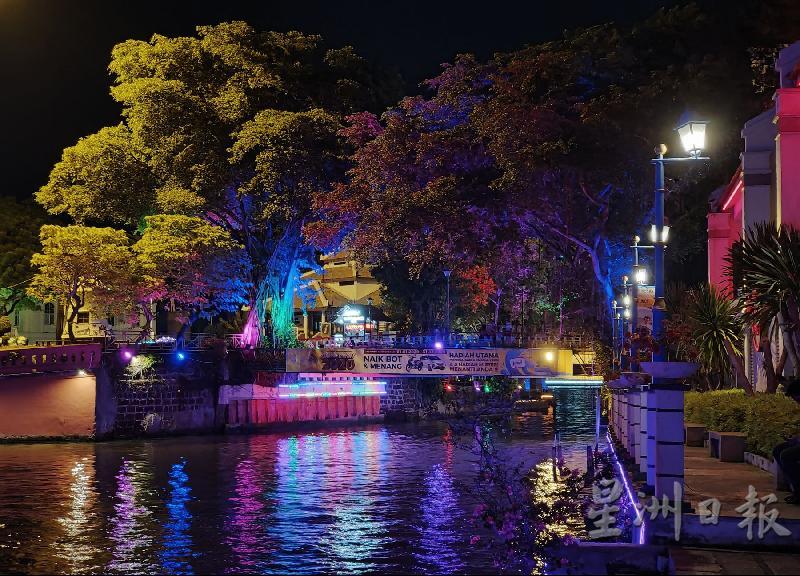 谁说外国夜景比较美,马六甲河夜景也是很上镜!