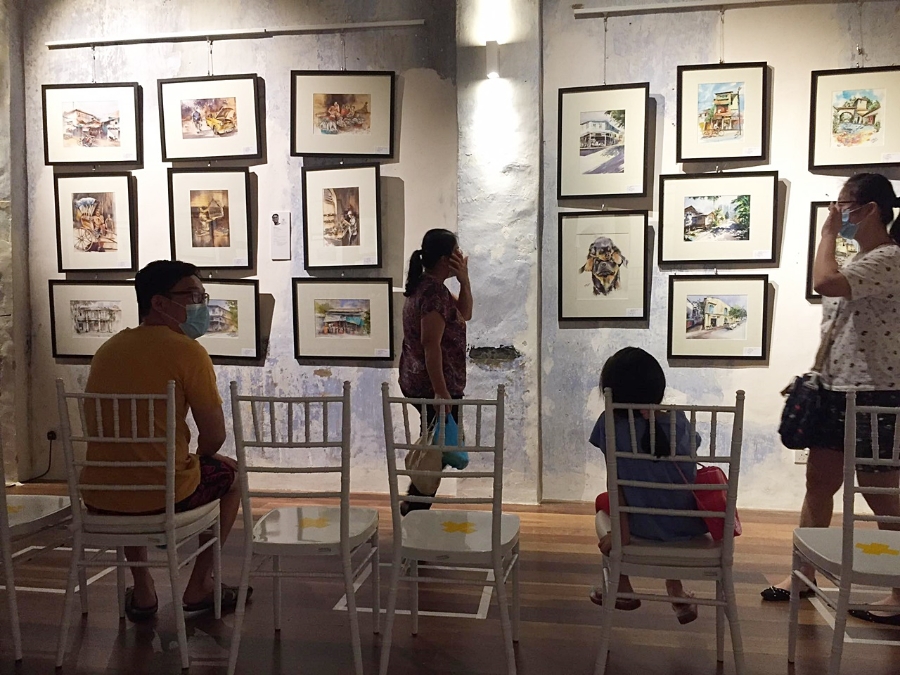怡保城市速写协会从8月1日起至31日，展出172幅团员们在行管令期间的画作，欢迎民众前往参观。