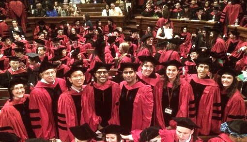 Yuan-Sen (second row, third from the left) graduated from Harvard University in 2017, and was conferred a Ph.D. degree in Astrophysics and Astronomy.
