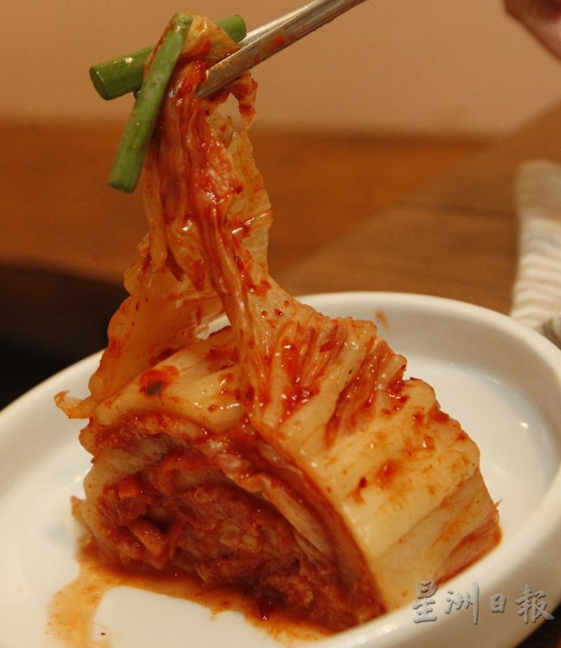 白菜泡菜（Baechu kimchi）是最广为人知的韩式泡菜。