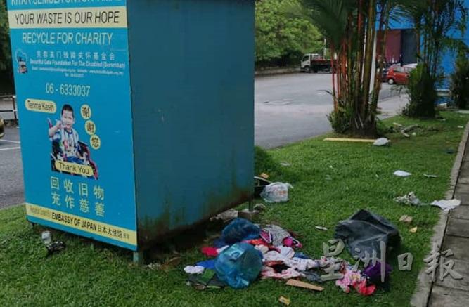 亚沙再也回收箱同样也有垃圾堆积问题。