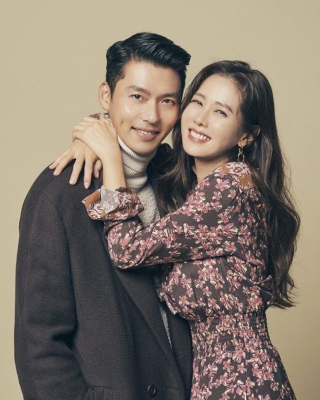玄彬和孙艺真合演的《爱的迫降》入围迷你剧部门最佳作品奖。