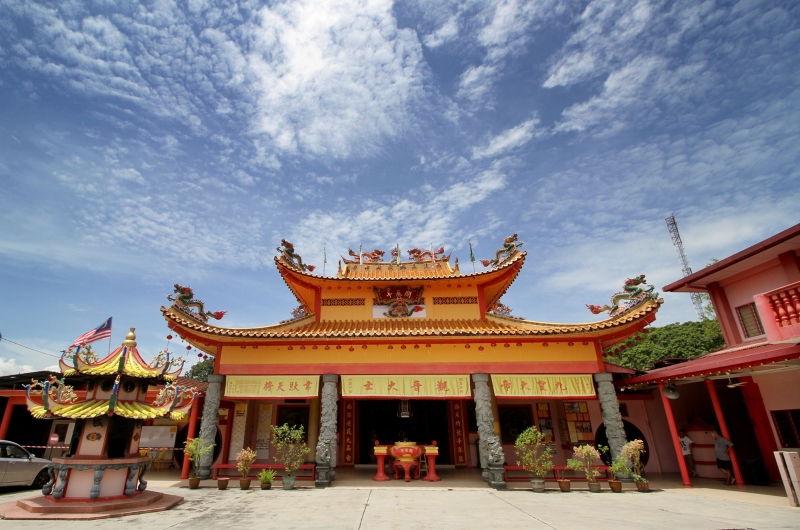 位于仕林河新村的开基亭庙宇建于1920年，今年刚迈入100周年。