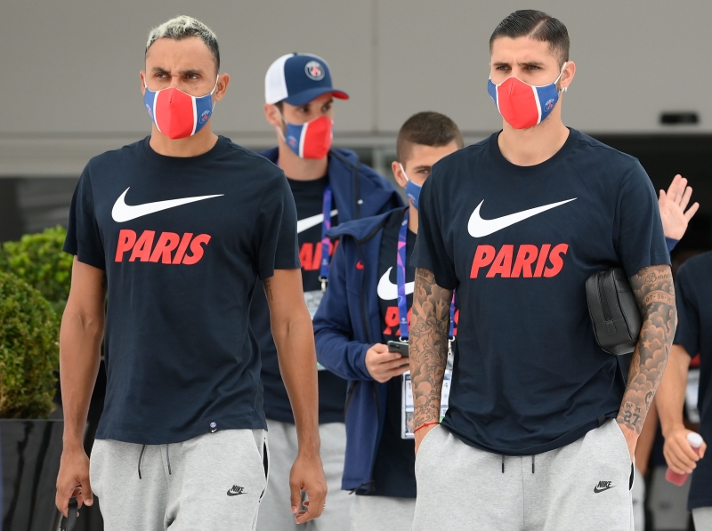 巴黎圣杰门感染冠病的球员总数达到6人，其中包括门将纳瓦斯（左）与前锋伊卡尔迪。 （法新社档案照