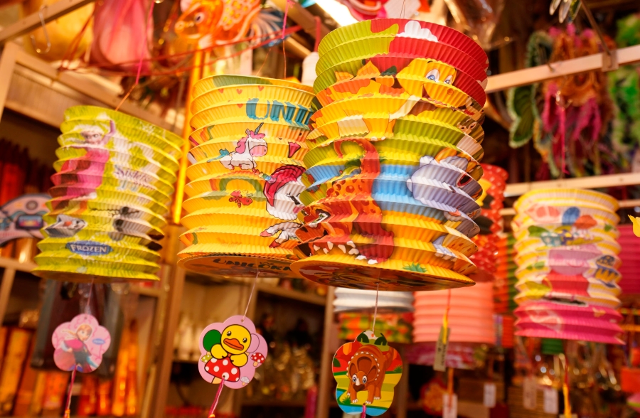 传统日本灯笼款式一向都是中秋庆典、晚会和活动上最多见的灯笼。