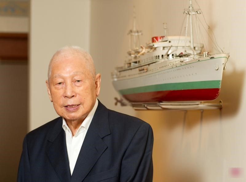 张允中于1967年创办太平船务公司，取意“航运平安，生活太平”，开始建立自己的航运事业。（档案照片）
