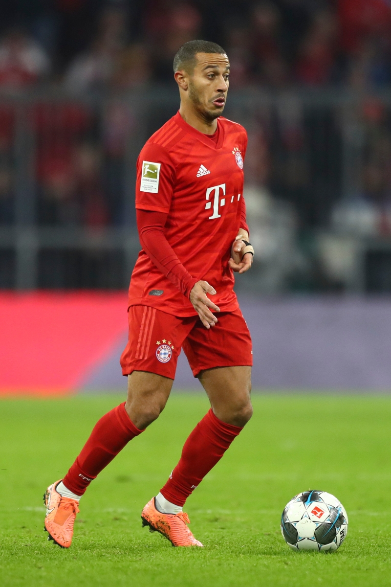 拜仁慕尼黑确认已与利物浦达成转会协议，蒂亚戈告别7年拜仁生涯，并转投“红军”在即。（美联社档案照）