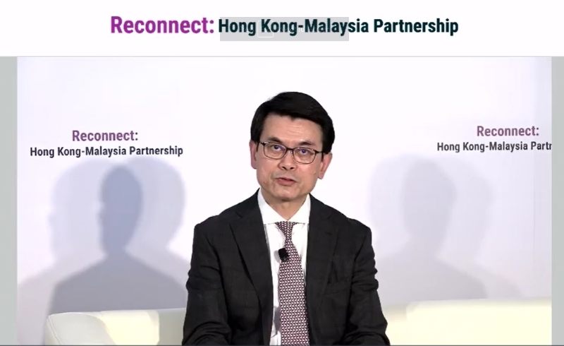 邱腾华觉得，虽然面对冠病的挑战，但香港和马来西亚仍保持强大的贸易关系。