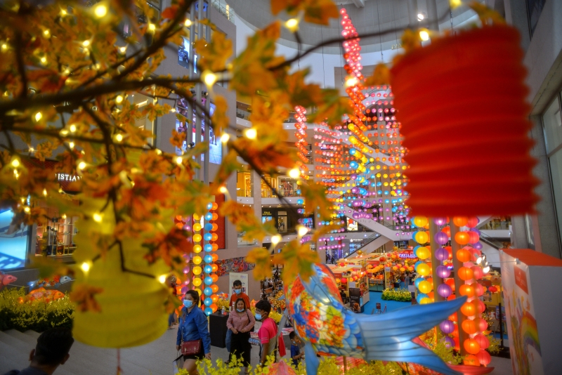 随著中秋节临近，吉隆坡一些商场开始布置中秋节装饰。

