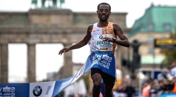 Ethiopian hero Kenenisa Bekele will have to stave off a stiff challenge from Kenyan legend Eliud Kipchoge at the London Marathon on Sunday. AFP