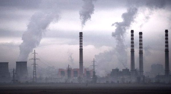 IEA says the world could make the air cleaner if it invests massively in clean energy projects that would also boost the global economic recovery. AFP