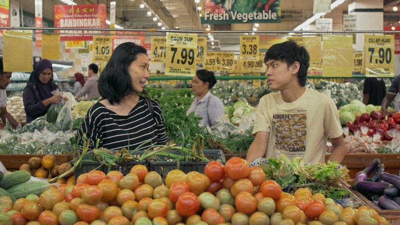 独立电影导演陈翠梅（左）与导演叶瑞良在片中饰演母子，闻天祥曾点名大赞两人于片中的母子情感细腻。