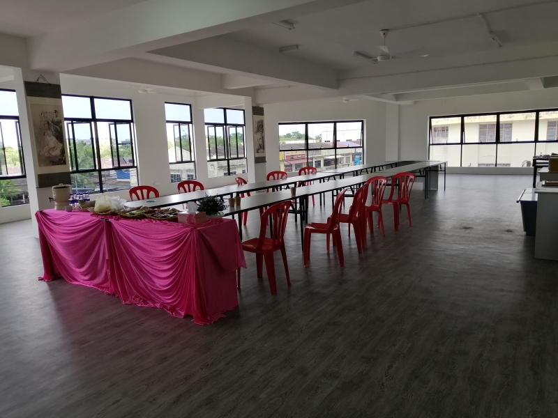 笨珍颍川陈氏公会对外租借新会所的场地，可供会议、讲座或小型活动用途。