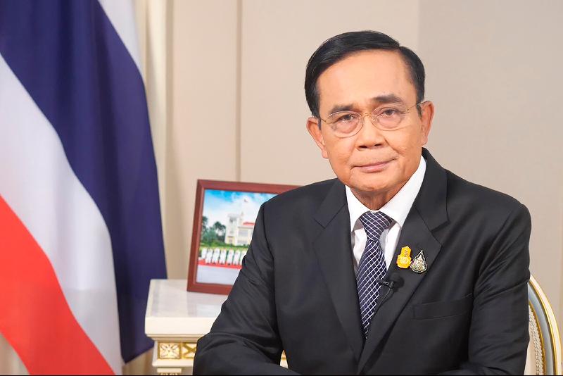 泰国首相巴育暗示，政府考虑取消在曼谷颁布的紧急状态令，但反政府示威者不领情，并要他在3天内下台。（图：美联社）