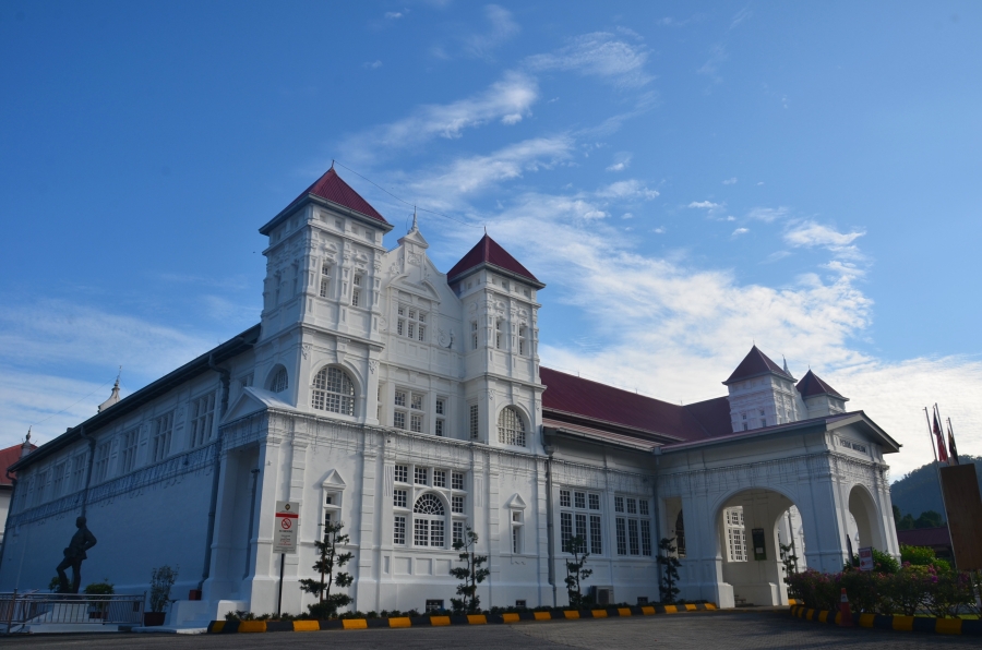 霹雳博 物院位于太平监狱前，受到封路影响须关闭。