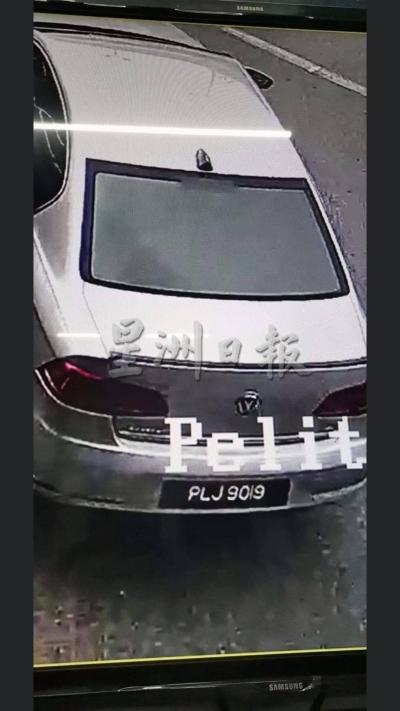 匪徒干案时驾驶的豪车，被放在社交媒体上广传。（照片取自网络）