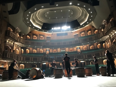 2019年灵魂震动第一次进入马来西亚国家剧院为《花踪15》表演。