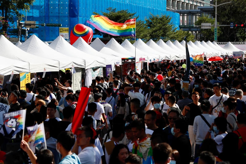 彩虹市集活动，为今年的游行增添更丰富多元的色彩。（图：欧新社）
