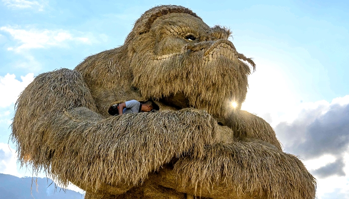 A larger-than-life figure of a gorilla made of rice straw inside an amusement park on the shores of Huay Tueng Thao Lake outside Chiang Mai, Thailand. AFP A larger-than-life figure of a gorilla made of rice straw inside an amusement park on the shores of Huay Tueng Thao Lake outside Chiang Mai, Thailand. AFP