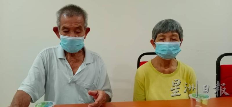 “我的孩子哭着求我帮他……”误以为孩子被捕的黄广南，讲述受骗的经过。右为林翠玲。