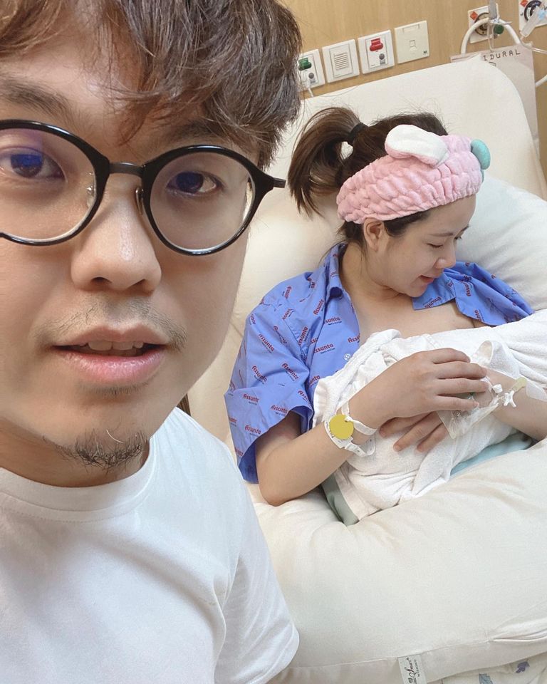 凌加峻和Pink陈珂冰在11月18日喜迎男宝宝出生！