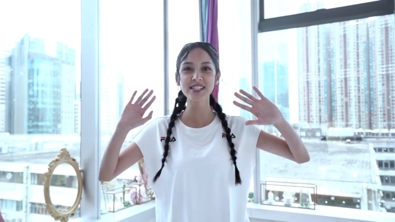 陈凯琳在IG上载初次做空中瑜伽的片段，甚少做运动的她开始略显担心。