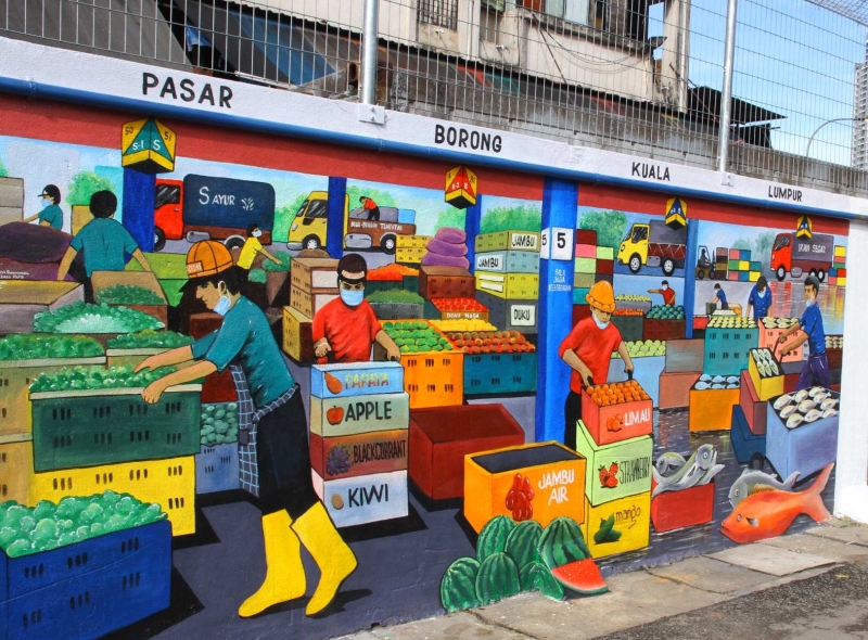 艺术家画出批发公市员工搬运货物的日常。