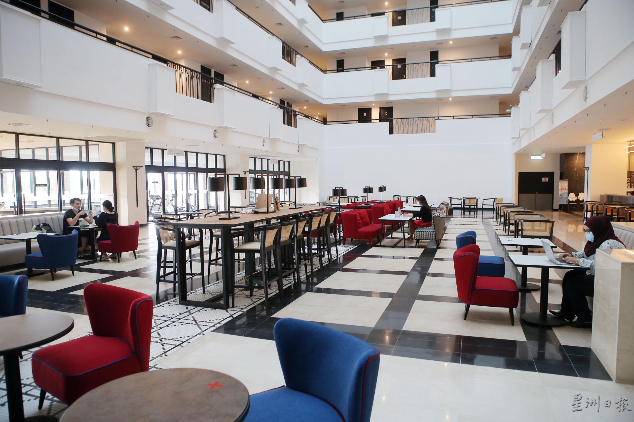 怡保Travelodge酒店提供WFH服务，让上班族可在宽敞舒适的环境下办公。