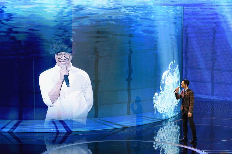  收视第2名由人在高雄演唱会，和陈昊森隔空同台的卢广仲获颁“最佳原创电影歌曲奖”致感言时拿下，两人合唱的部分也拿下金马表演收视第2名。