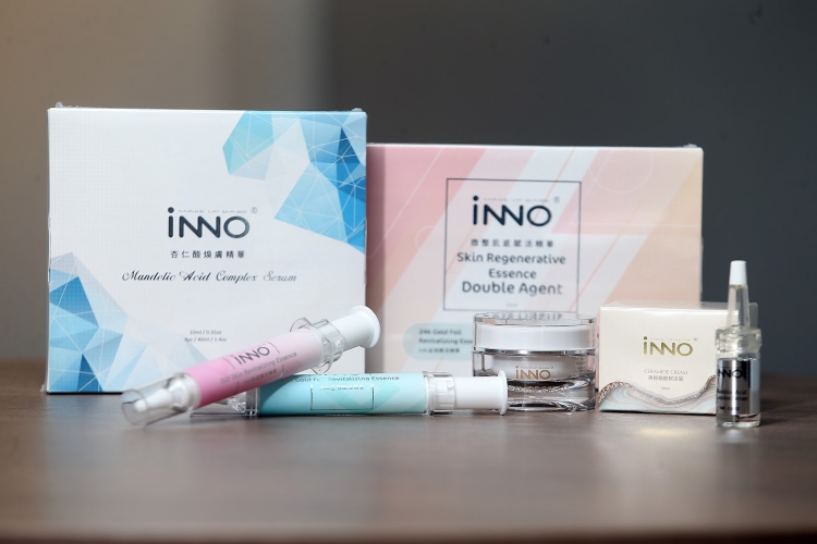 iNNO目前引进了三款产品，分别有微整肌底赋活精华（左起）、神经醯胺赋活精华霜，以及杏仁酸焕肤精华。