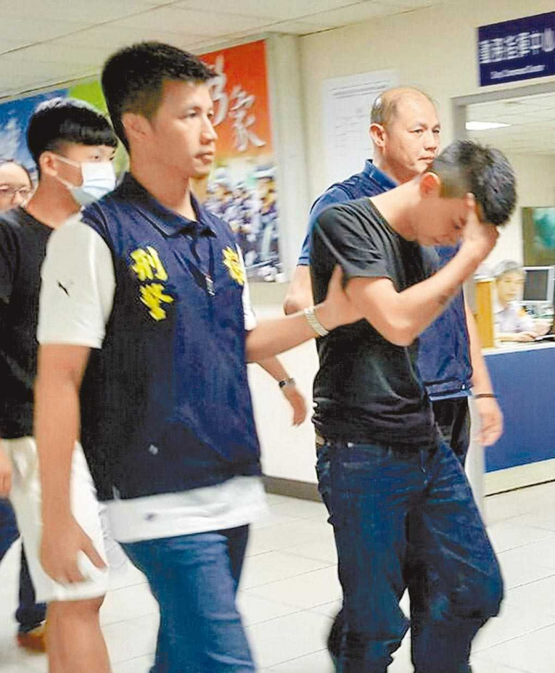 当年帮朋友助拳却打死人，王欣逸遭警逮捕。
