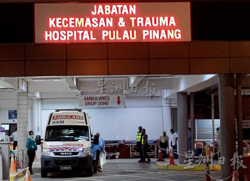 诺里汉由救护车送到槟城医院，将动手术取出子弹。