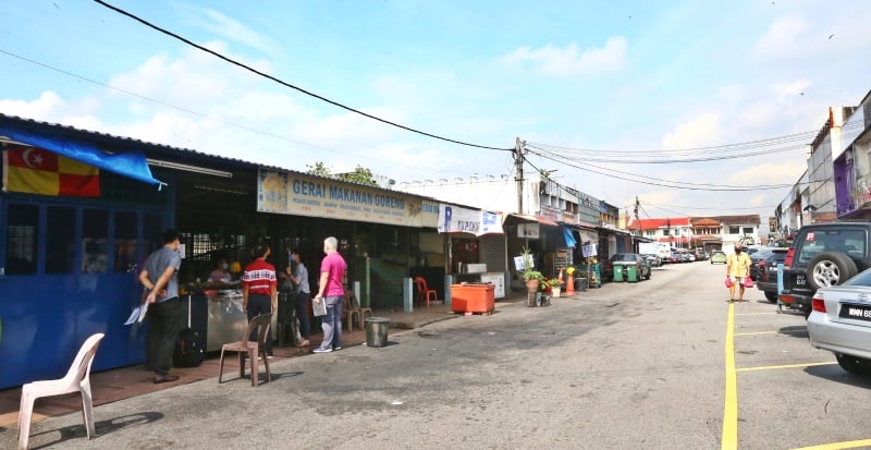 在戏院重建计划下,坐落在21/19路的市政厅美食档日后将搬迁至21/19A路全新的美食中心。