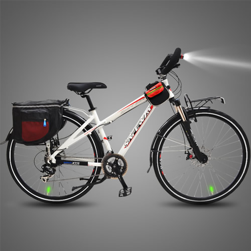旅游脚车（Touring Bike）：前后有行李挂架设计，负重能力强，注重骑行的舒适感，适合长途旅行所用。