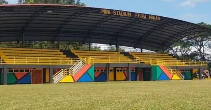 迷你体育场以地方官命名引议；吉打州政府促请巴东得腊县议会做交代。
