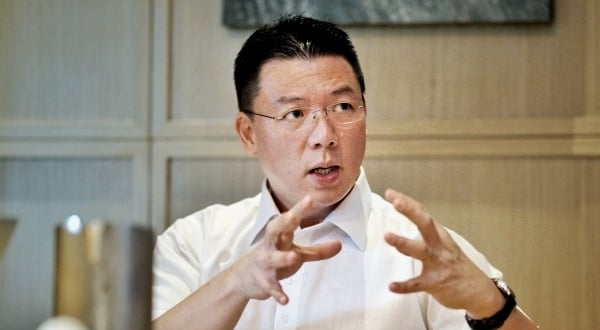 "I know I have to take the risks for working with Umno." SIN CHEW DAILY "I know I have to take the risks for working with Umno." SIN CHEW DAILY