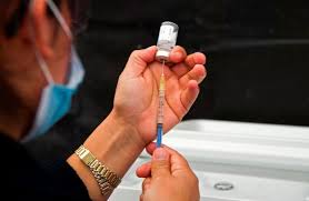 政府准备以20亿5000万，免费为83%人口接种冠病疫苗。