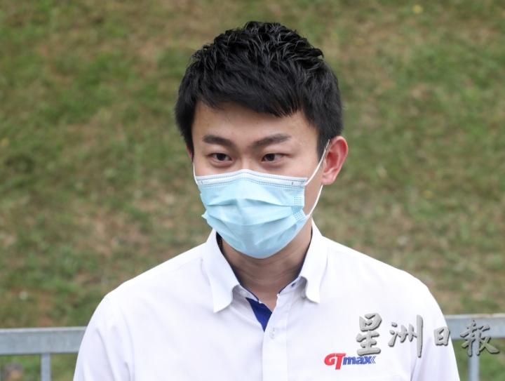 何胜麒表示，在冠病疫情期间，医院会用到很多的垃圾袋，因此该公司决定捐赠垃圾袋给双溪毛糯医院。

