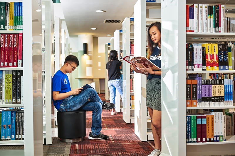 无论是线上抑或在校学习模式，赫瑞·瓦特大学皆会提供丰富资源，以确保学生在学习过程中获得充足的援助。
