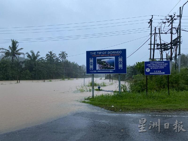 当局已疏散44名受影响的村民到疏散中心，也会继续关注古达县的水灾灾情。