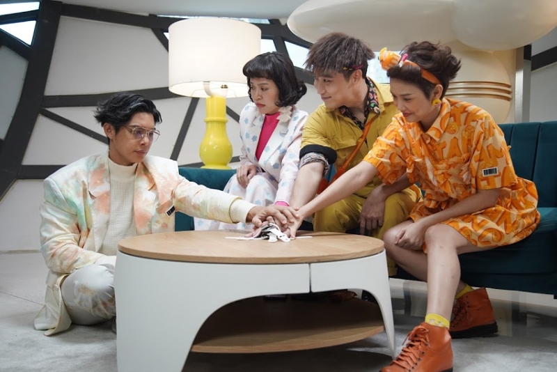 许亮宇（左起）、林绿、谢承伟和陈慧恬在《特派幸福》演出不同的天使，并希望能拍成像《花啦啦》一样的贺岁系列。