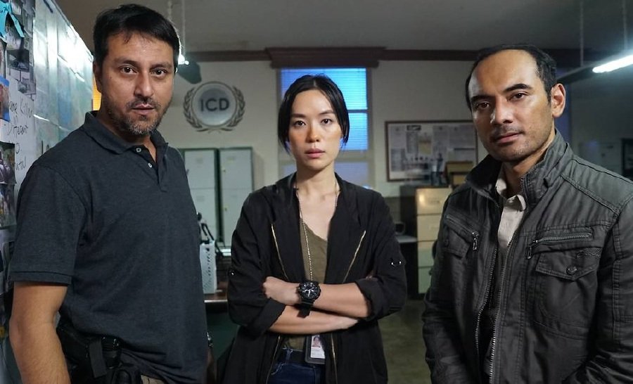 布朗巴拉勒（左）在《边桥迷案》第一季饰演不爱照程序办事的大马警探，却在第2季不再当警察，角色发展有很多转折，让他获亚洲电视大奖肯定。