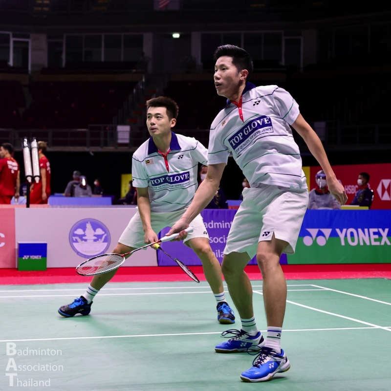 大马男双“双蔚组合”吴蔚昇（右）与陈蔚强在泰国羽球超级1000赛与冠军擦身而过。（泰国羽总照片）