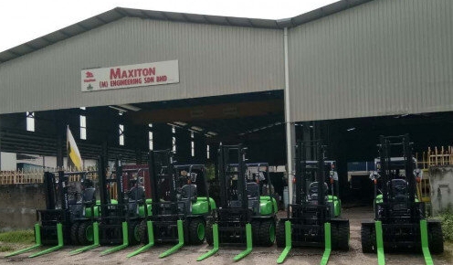 坐落在怡保万里望的Maxiton (M) Engineering有限公司设有门市销售服务，拥有超过20种机械五金用品的现货出售，迎合不同顾客需求。