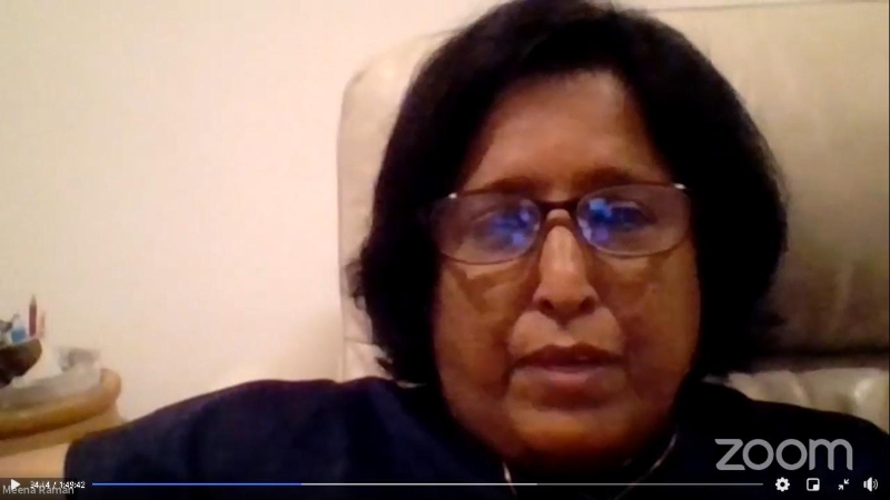 米娜说明当局在计算升旗山的人流承载量上所运用的方式。 米娜说明当局在计算升旗山的人流承载量上所运用的方式。