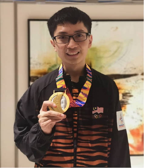 杨理天在2019年菲律宾东运会的国际象棋快棋项目夺冠，这也是大马史上第一次在这个项目夺金。（图：受访者提供）