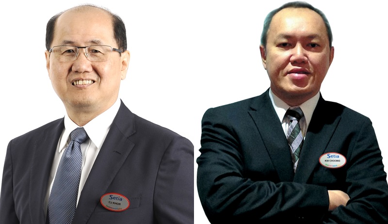 现任总裁兼首席执行员拿督许捷任将交棒给拿督许捷任（左）锺继维（右）。