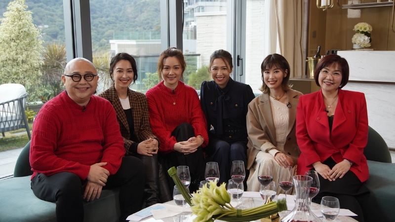 《师父有请》首集请来被指是“2Line党”成员的朱千雪(左二起)、汤洛雯、岑杏贤及蒋家旻做嘉宾。