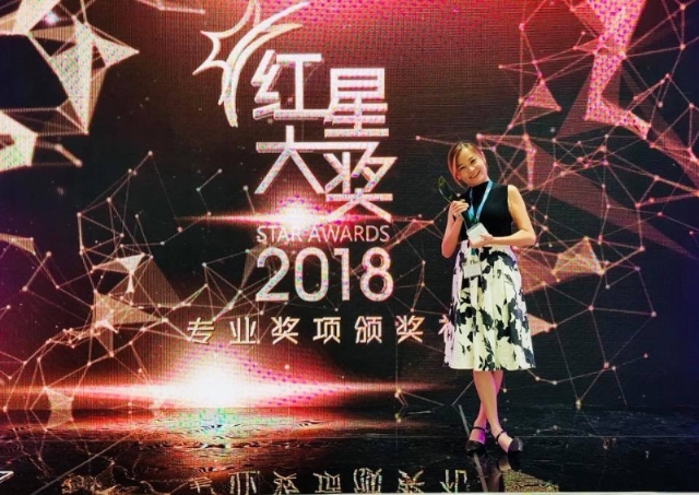 陈钰莹曾凭《最强岳母》获得新加坡红星大奖最佳剧本。